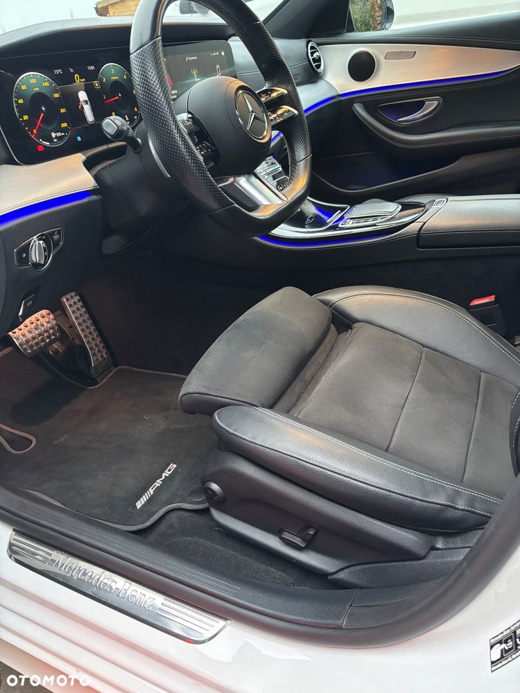 Mercedes-Benz Klasa E 220 d 9G-TRONIC - 17
