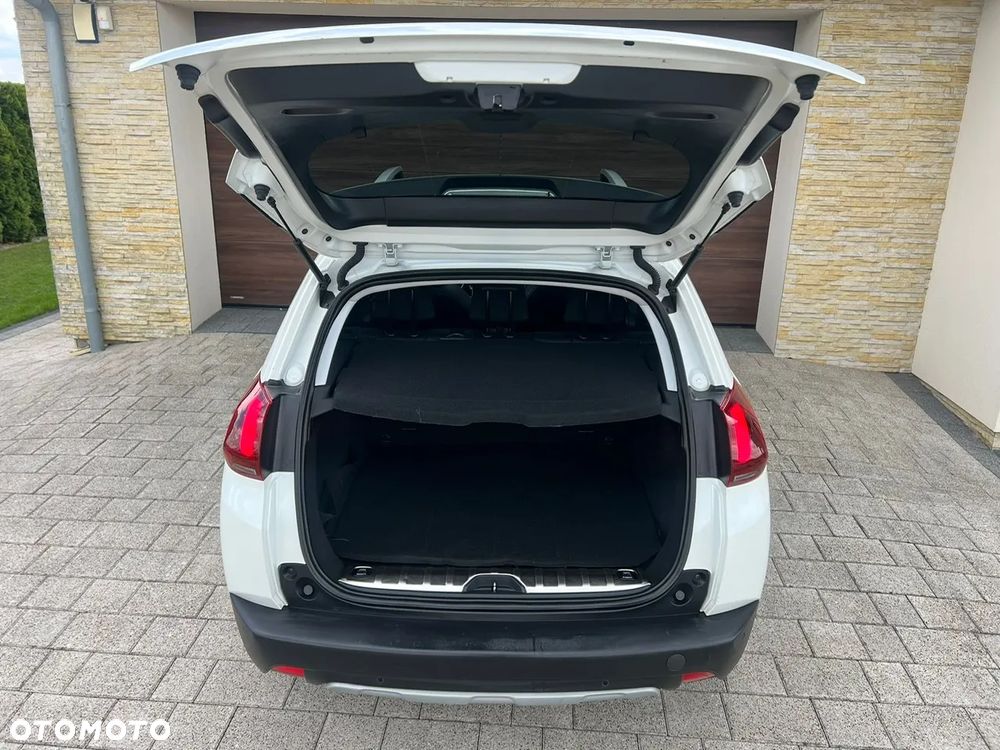 Peugeot 2008 - 24