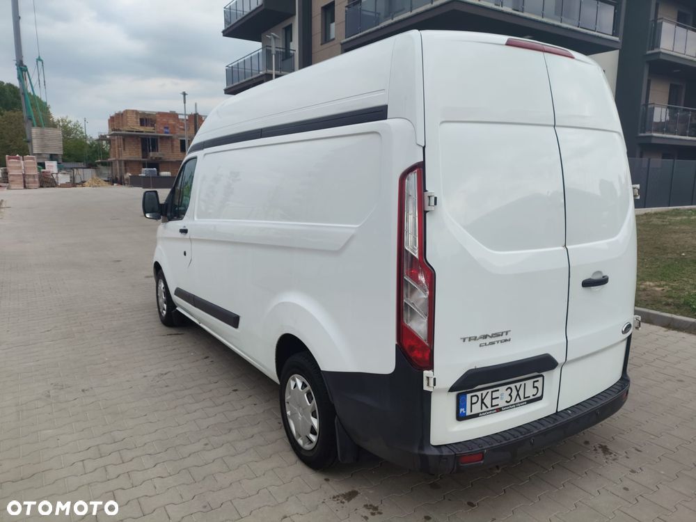 Ford TRANSIT CUSTOM - 3