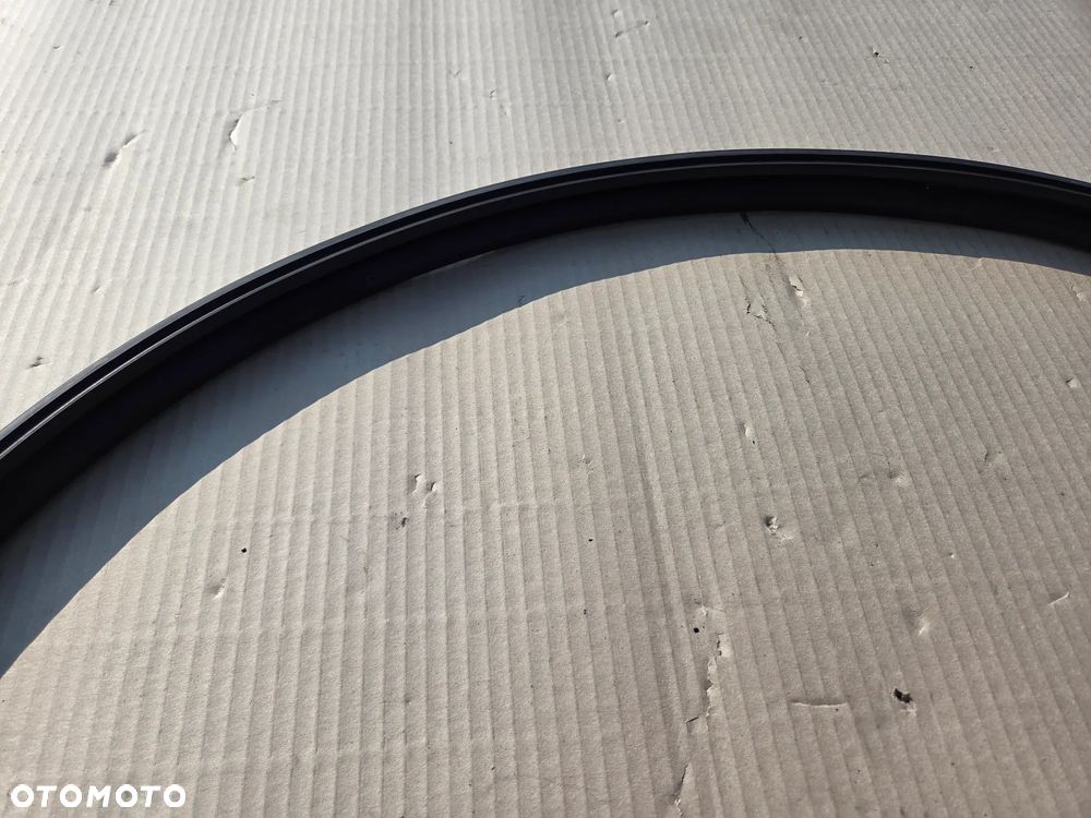 Uszczelka karoseryjna prawa Peugeot 508 II SW - 8