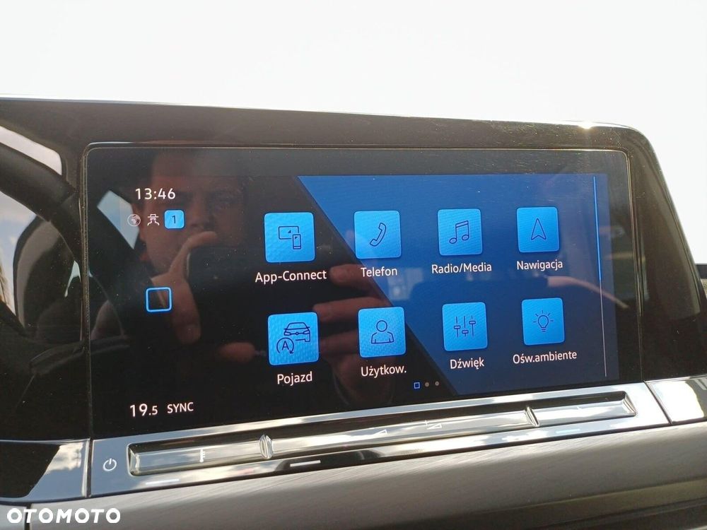 Volkswagen Golf - 17