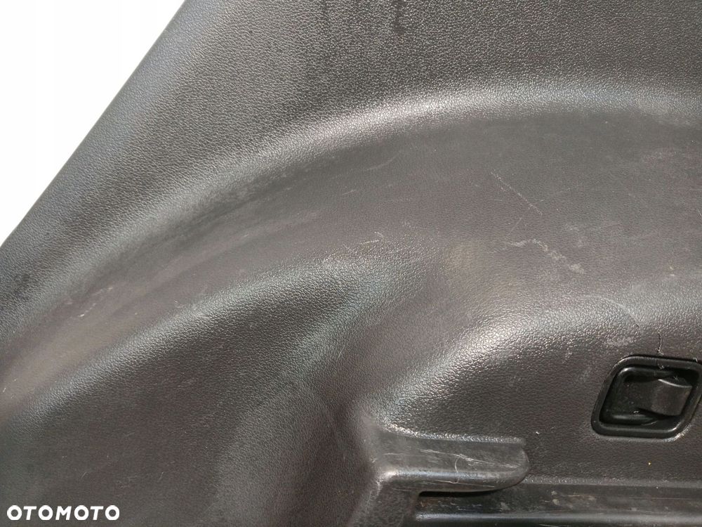 BOCZEK BAGAŻNIKA PRAWY HYUNDAI TUCSON III LIFT (2018-2020) 1.6 GDI 132KM 85740D7000 - 2