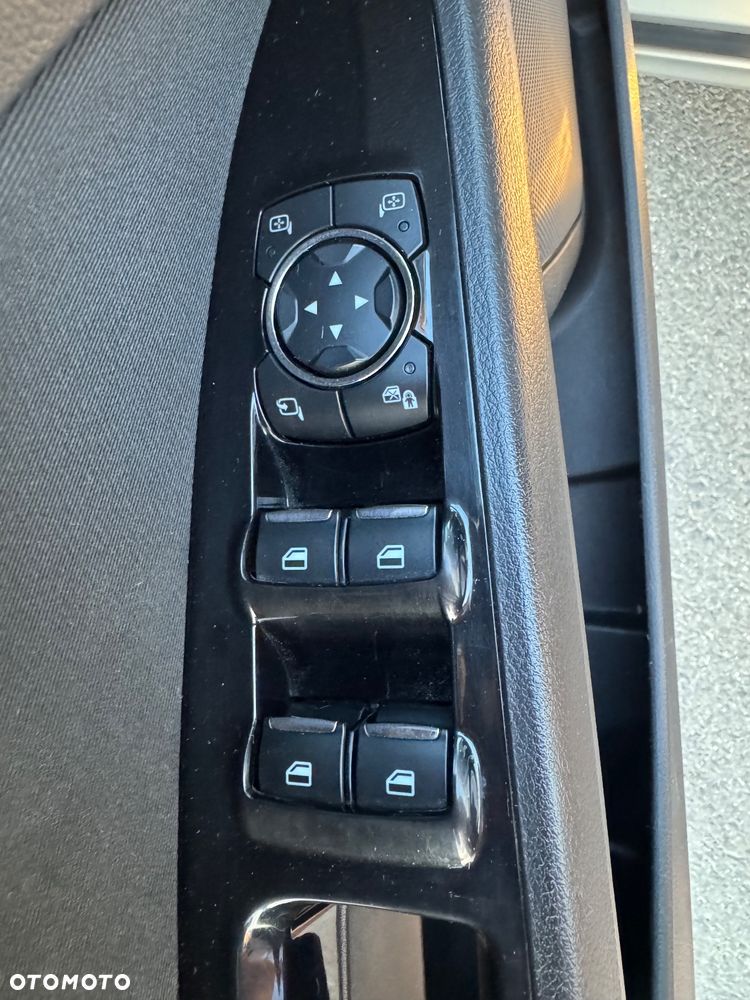 Ford Mondeo 1.5 EcoBoost Titanium - 29