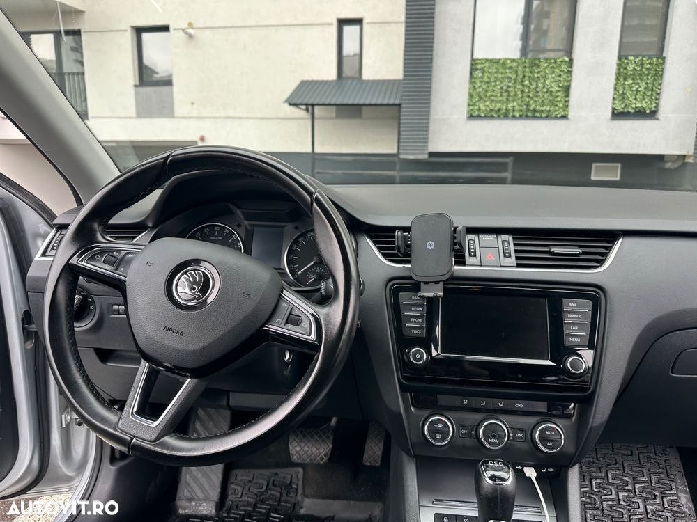 Skoda Octavia 2.0 TDI DSG Style - 13