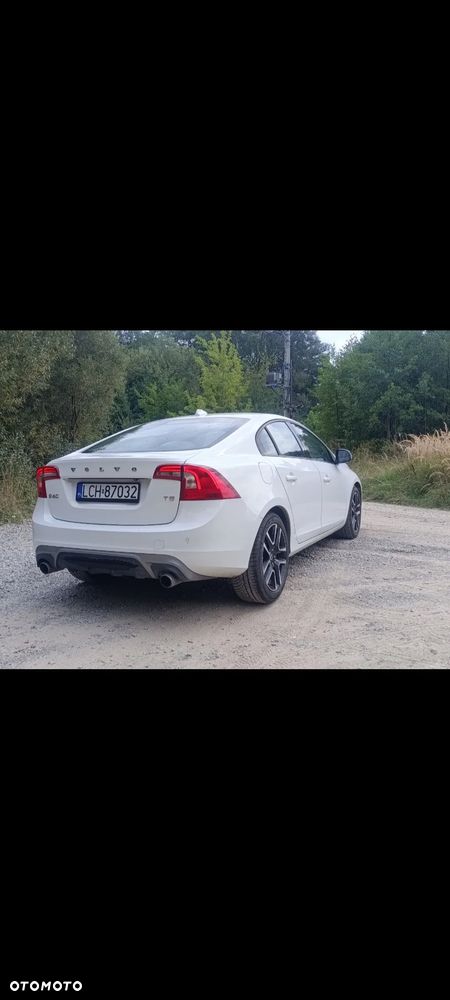 Volvo S60 - 4