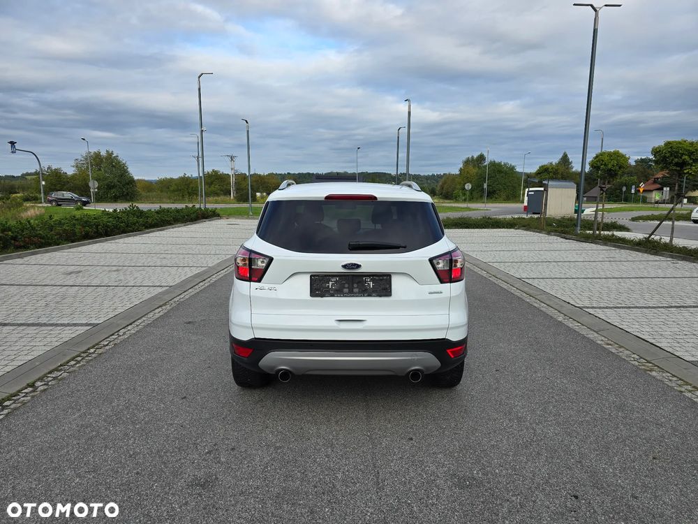 Ford Kuga - 22