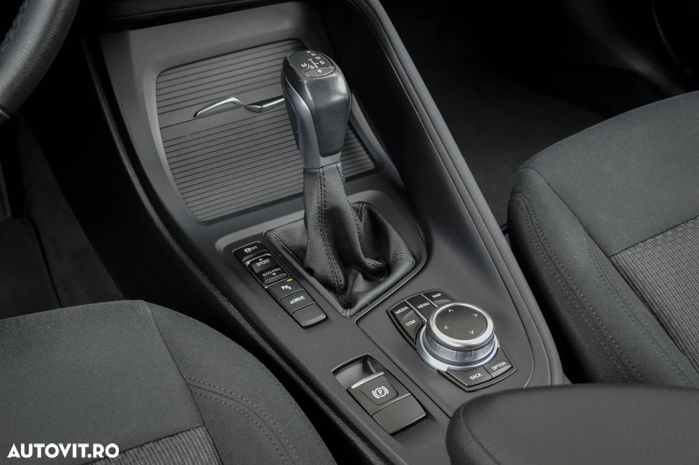BMW X1 xDrive25e AT PHEV - 37