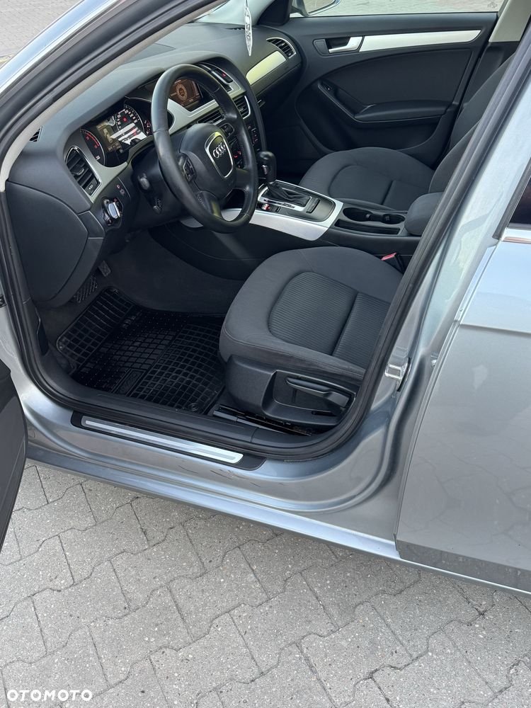 Audi A4 Avant - 2