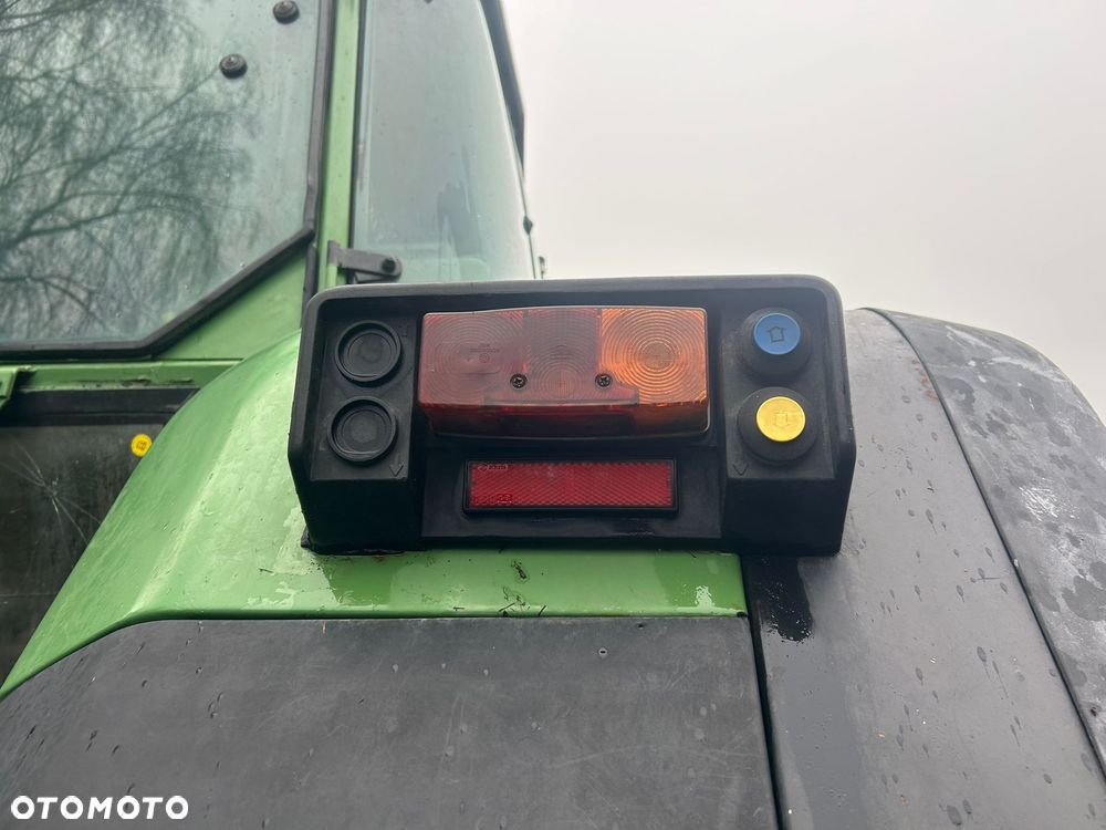 Fendt FAVORIT 818 - 25