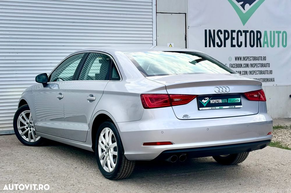 Audi A3 1.4 TFSI COD Stronic Ambiente - 10