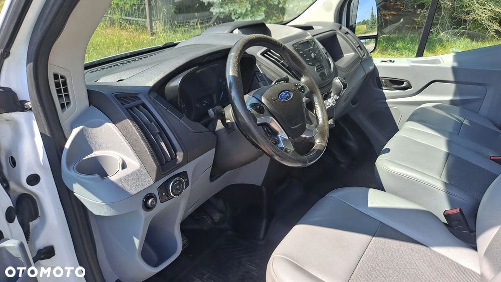 Ford Transit - 14