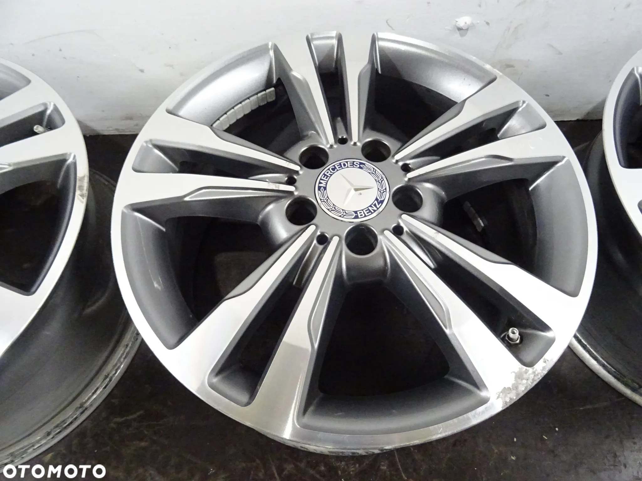MERCEDES W212 LIFT FELGI ALUMINIOWE ALUFELGI 5X112 R17 8J ET48 TPMS - 10