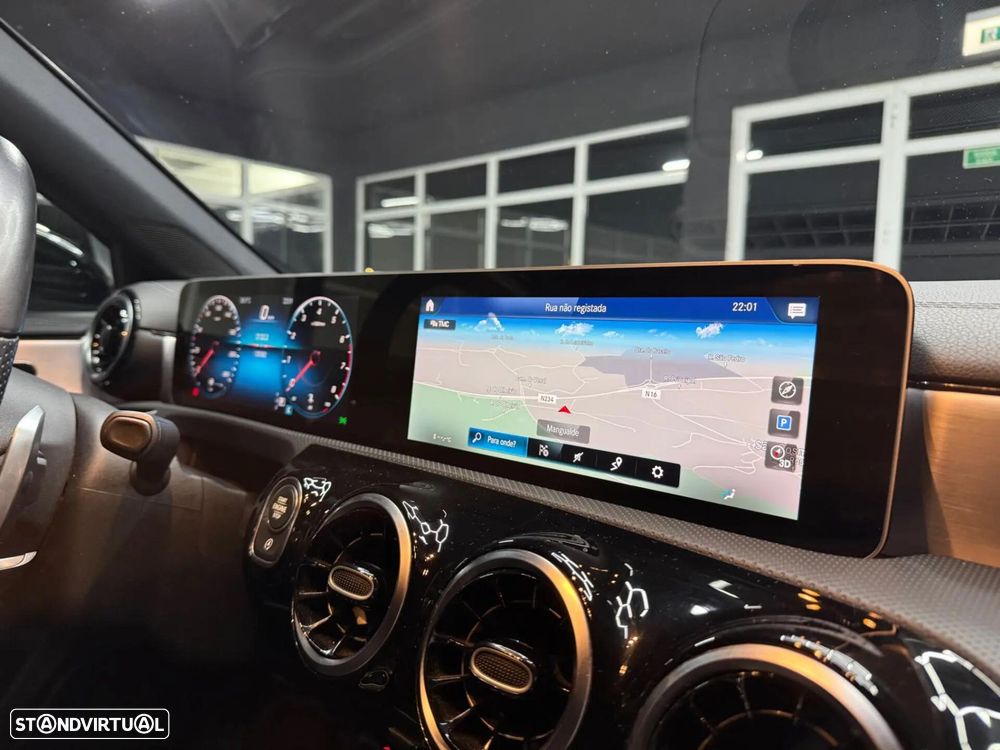Mercedes-Benz A 200 7G-DCT Edition AMG Line - 11