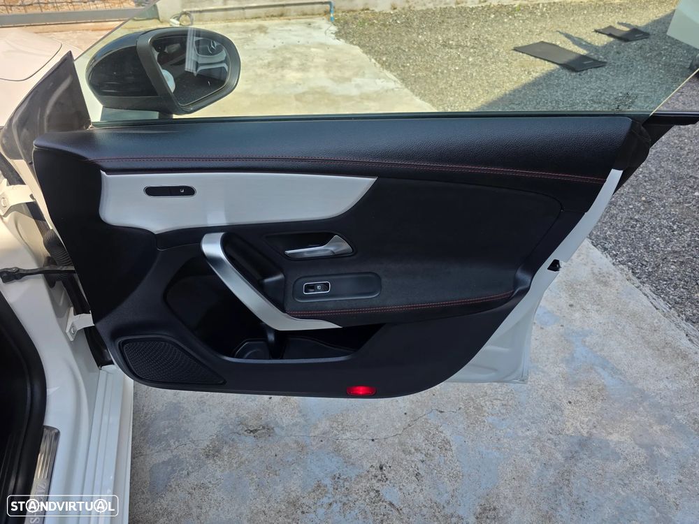 Mercedes-Benz CLA 200 d 8G-DCT AMG Line - 48