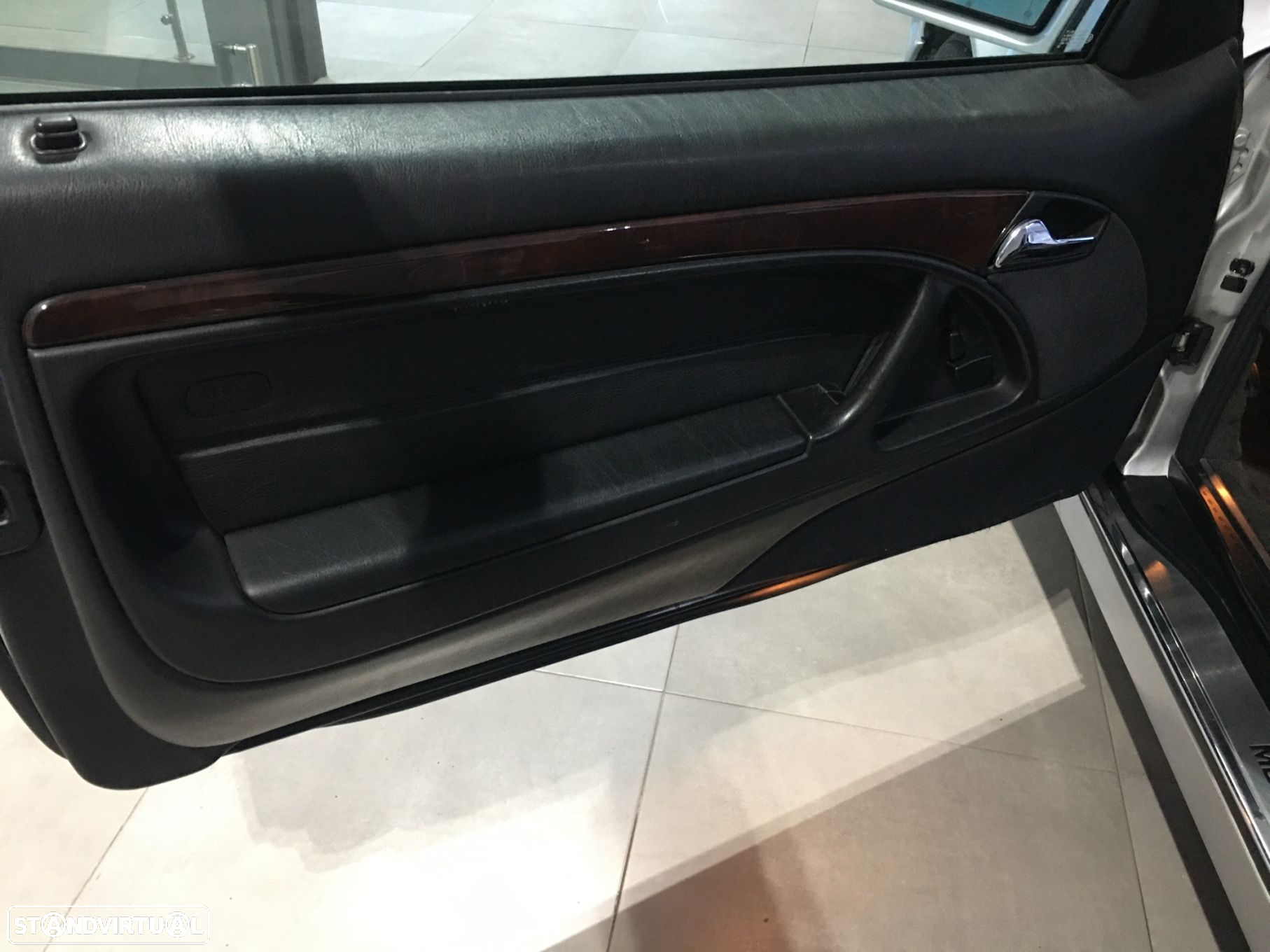 Mercedes-Benz SL 280 Standard - 9