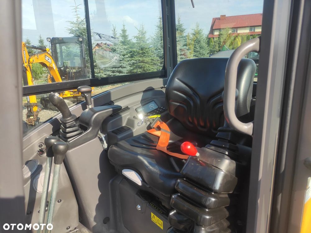 Volvo ECR 25 D  Kubota CAT Yanmar Takeuchi Neuson Wacer - 11