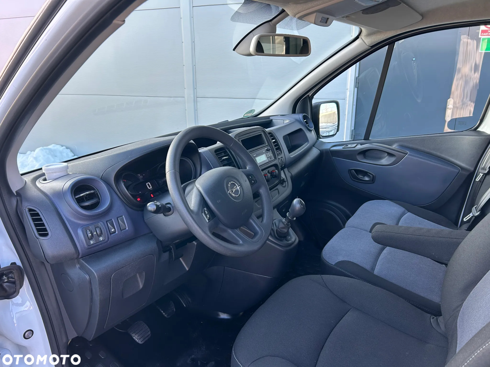 Opel VIVARO - 17