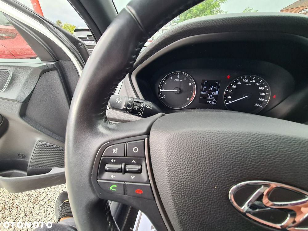 Hyundai i20 1.2 Comfort - 22