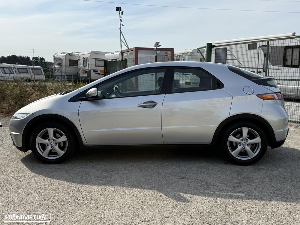 Honda Civic 1.4 Comfort - 11