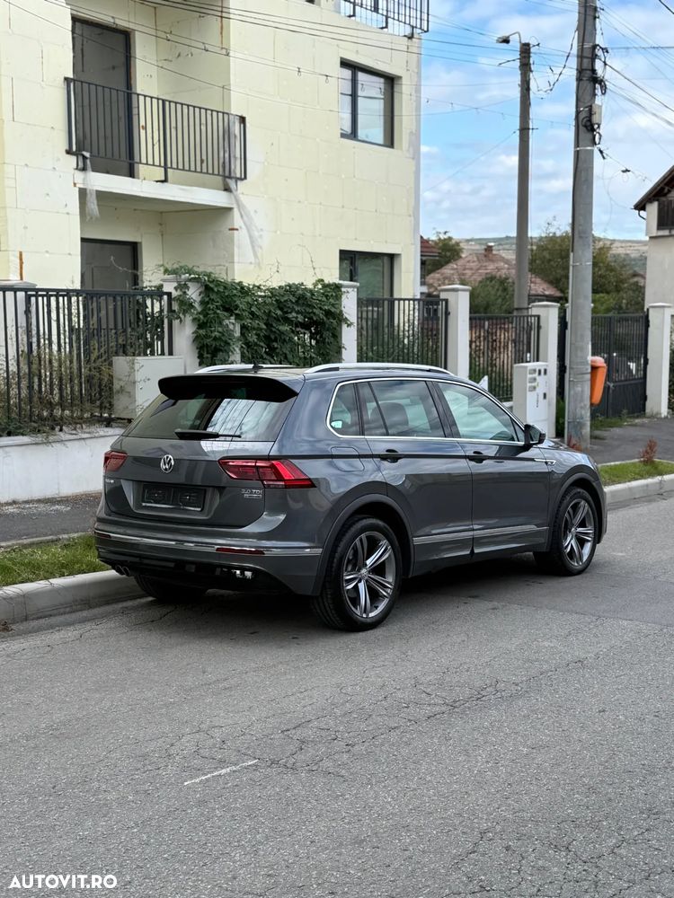 Volkswagen Tiguan 2.0 TDI SCR DSG 4Motion R-Line - 3
