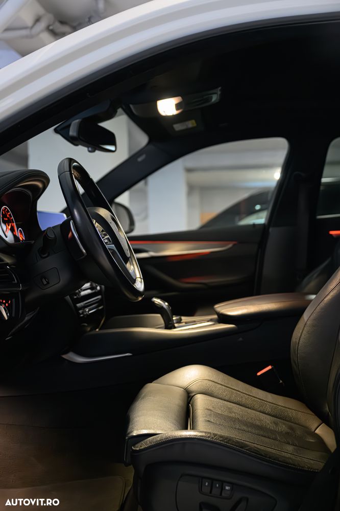 BMW X6 xDrive30d - 13