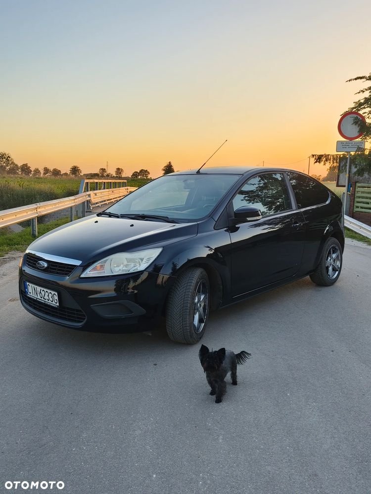 Ford Focus 1.6 Titanium - 2