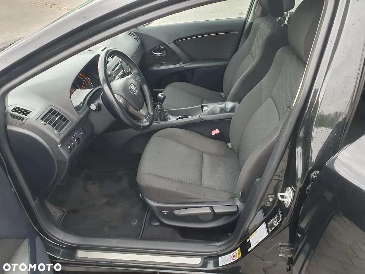 Toyota Avensis 2.2 D-4D 2010 - 7