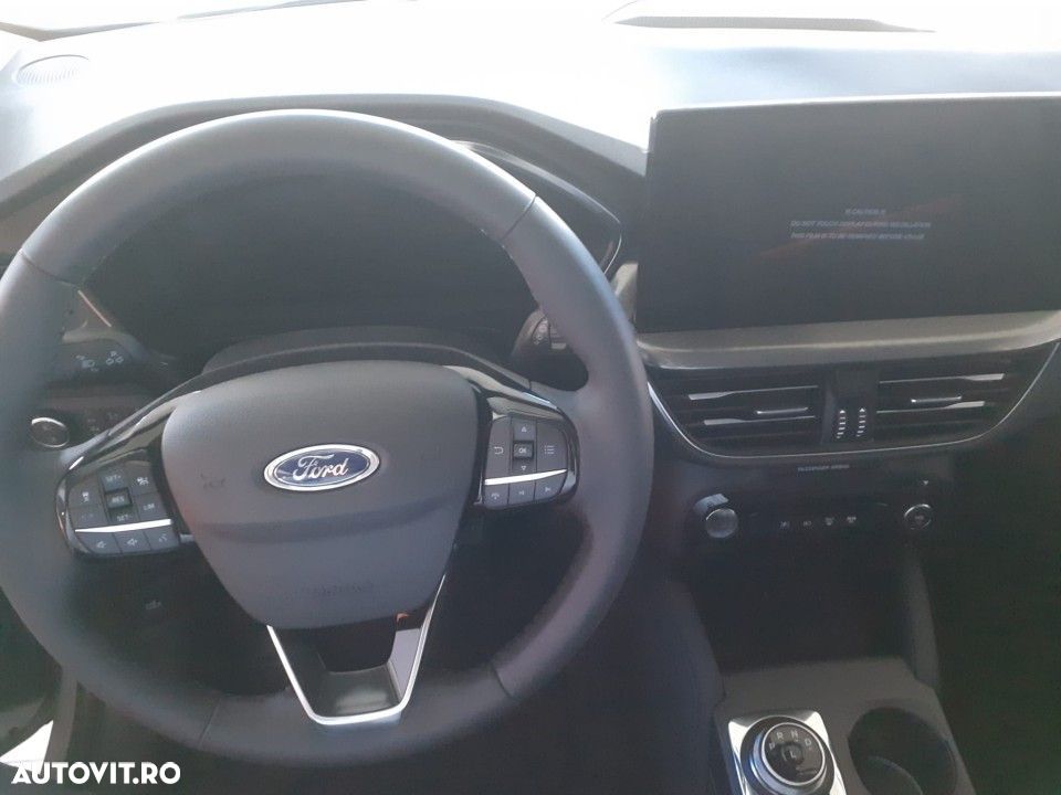 Ford Kuga 1.5 EcoBoost A8 FWD Titanium - 6