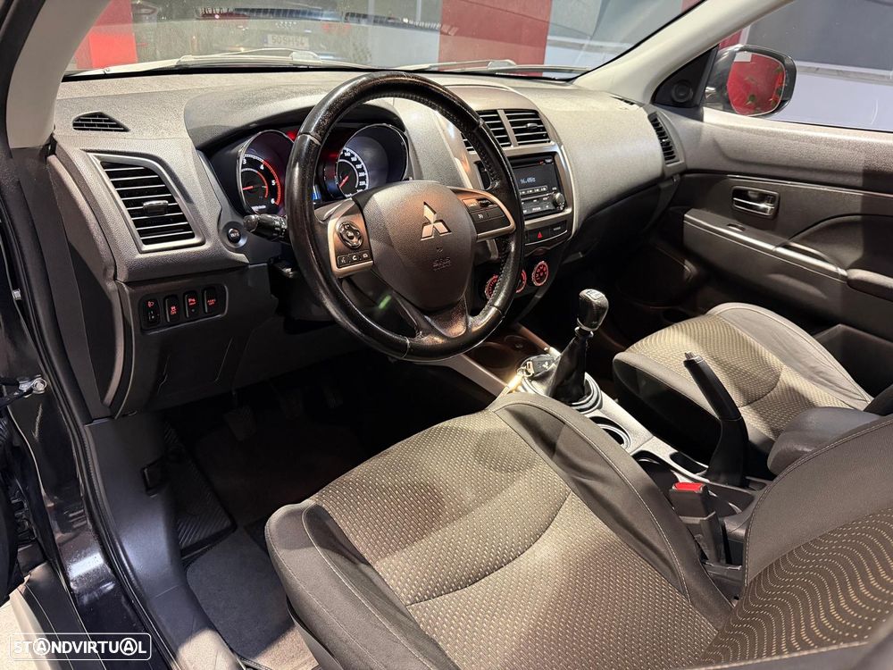 Mitsubishi ASX 1.8 DI-D Instyle - 9