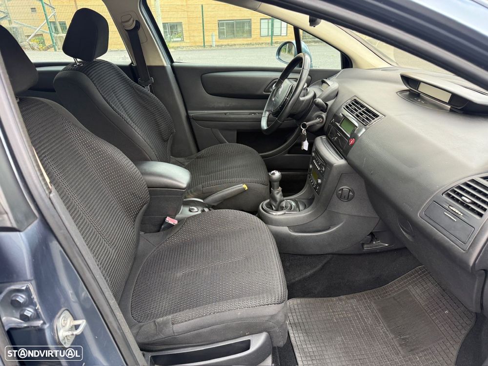 Citroën C4 - 8