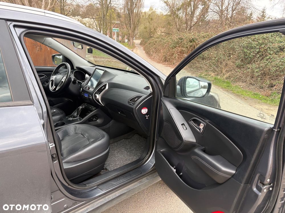 Hyundai ix35 2.0 CRDi 4WD Automatik Premium - 8