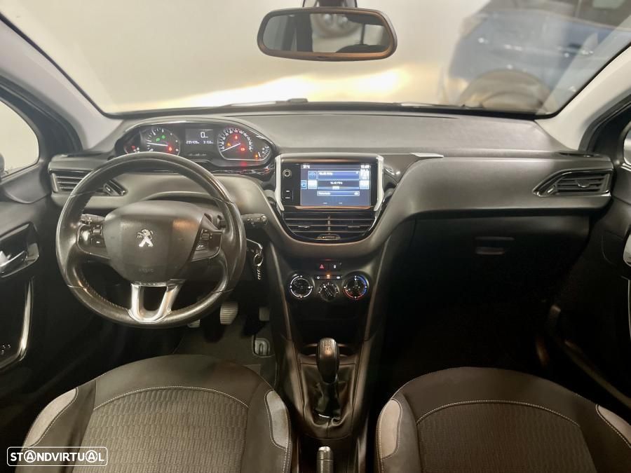 Peugeot 208 1.6 BlueHDi Allure - 22