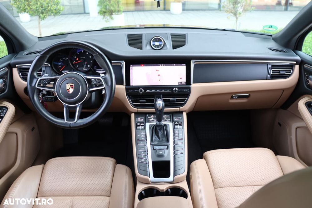 Porsche Macan Standard - 6