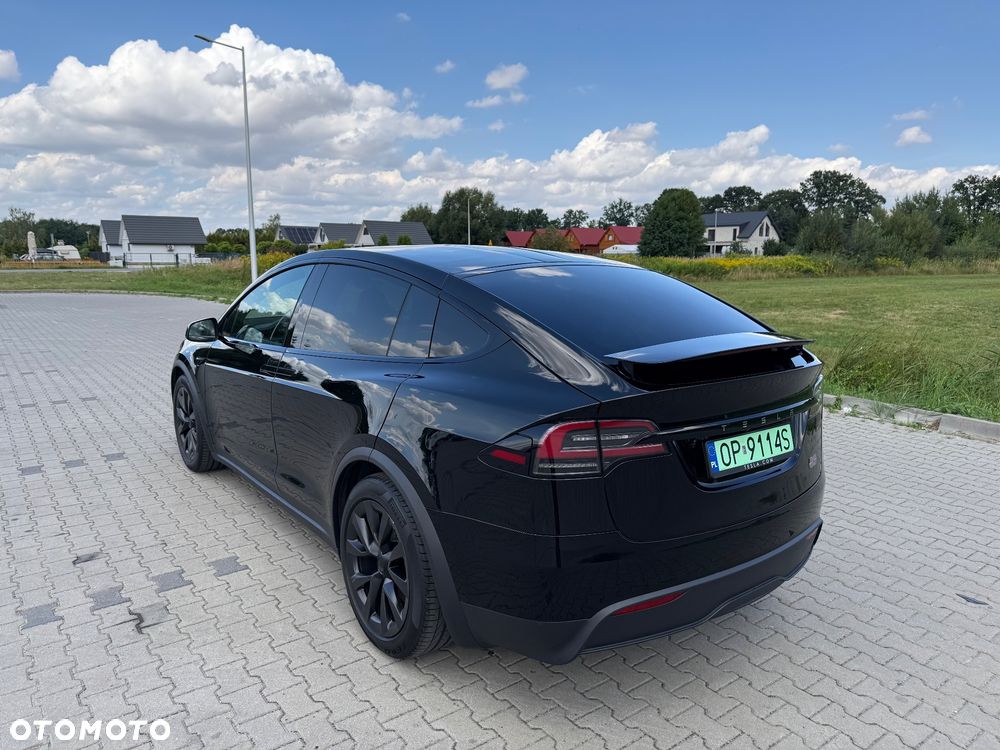Tesla Model X Plaid - 6