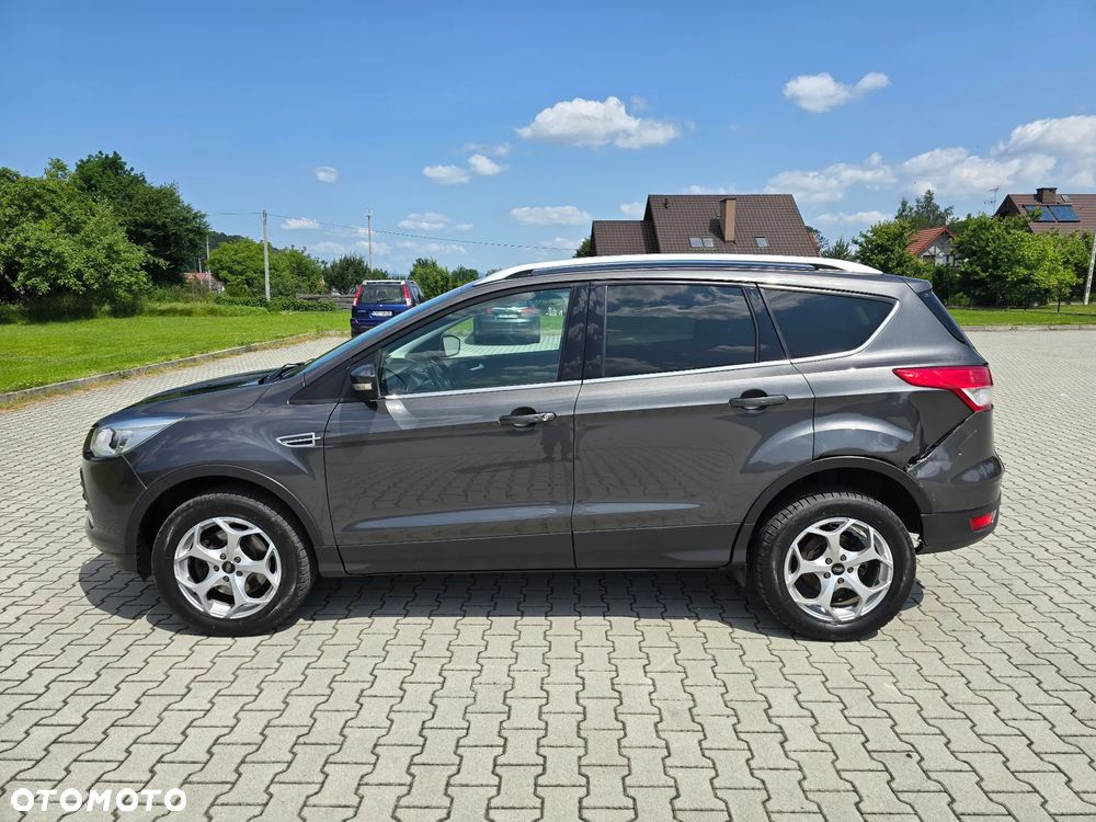 Ford Kuga 2.0 TDCi 4x4 Titanium - 3