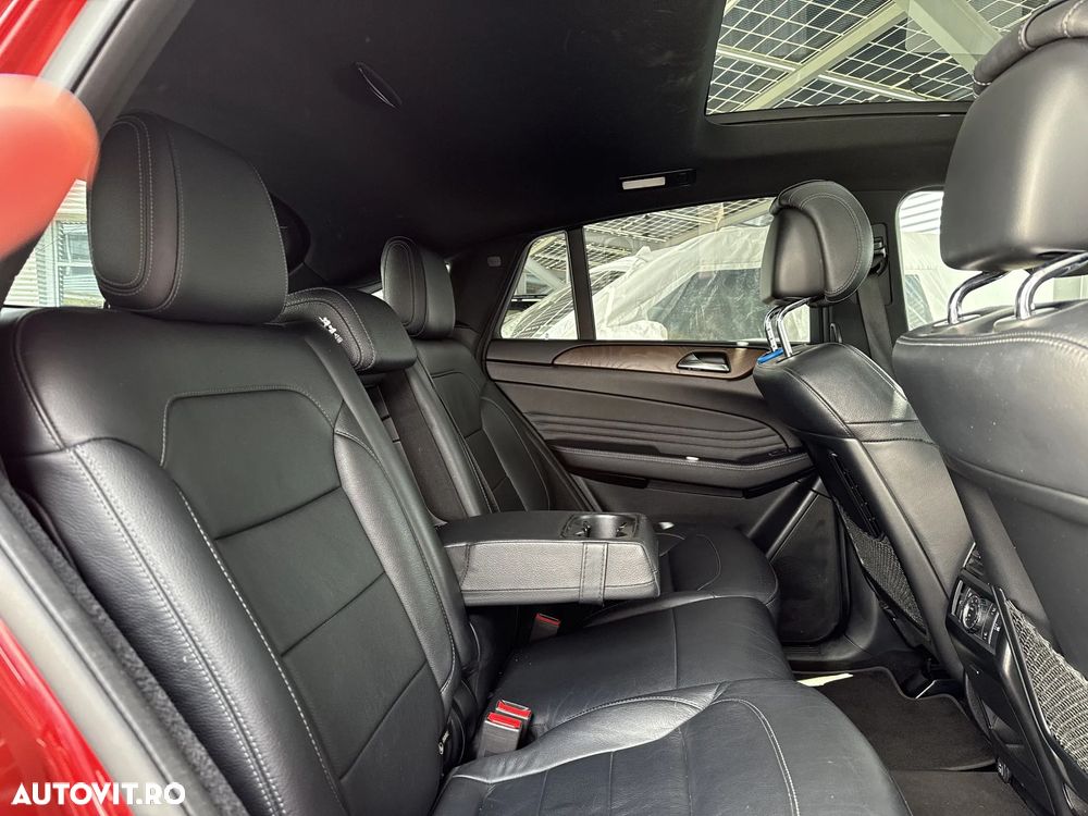 Mercedes-Benz GLE Coupe 350 d 4Matic 9G-TRONIC AMG Line - 35