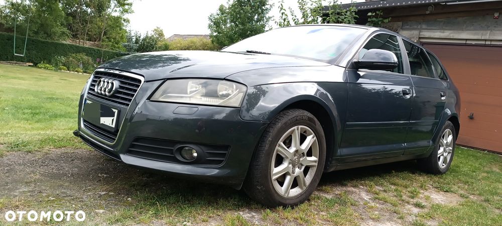 Audi A3 Sportback 2.0 TDI DPF Ambiente - 8