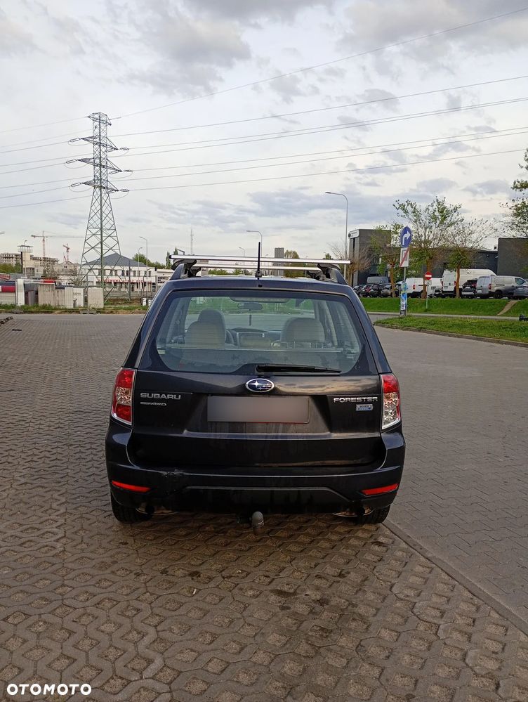 Subaru Forester 2.0D XE 000 - 4