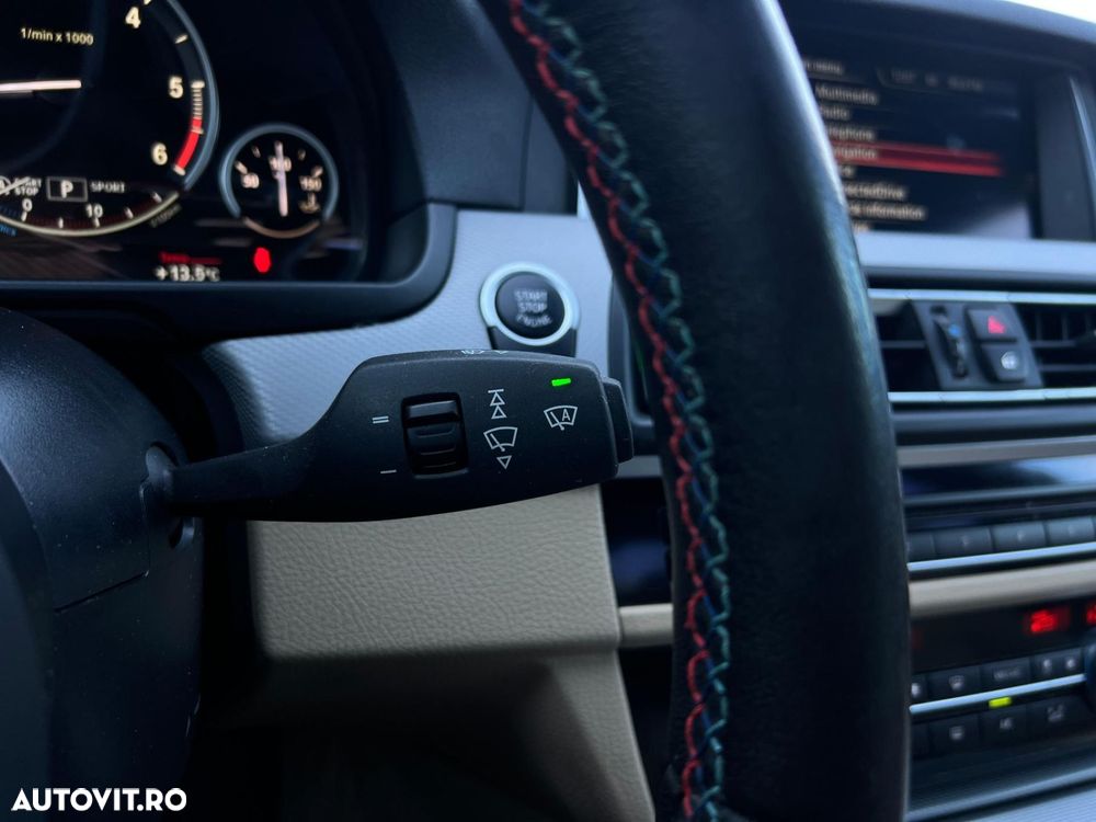 BMW Seria 5 535d xDrive AT - 32