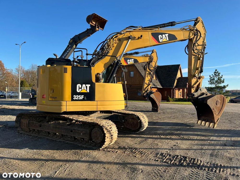 Caterpillar 325FLCR - 13