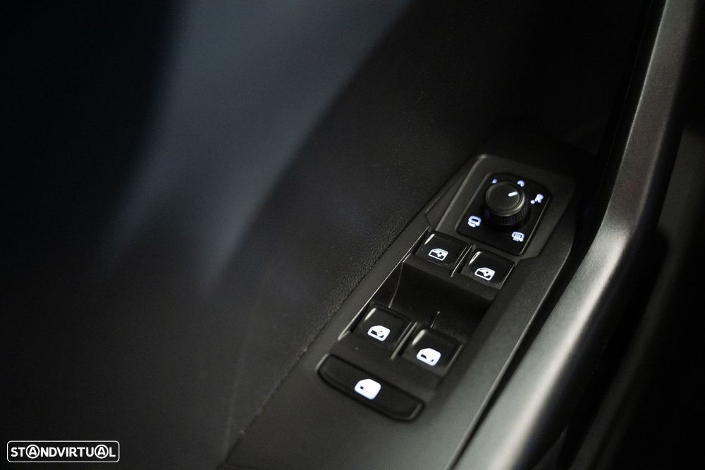 VW T-Cross 1.0 TSI Life - 18