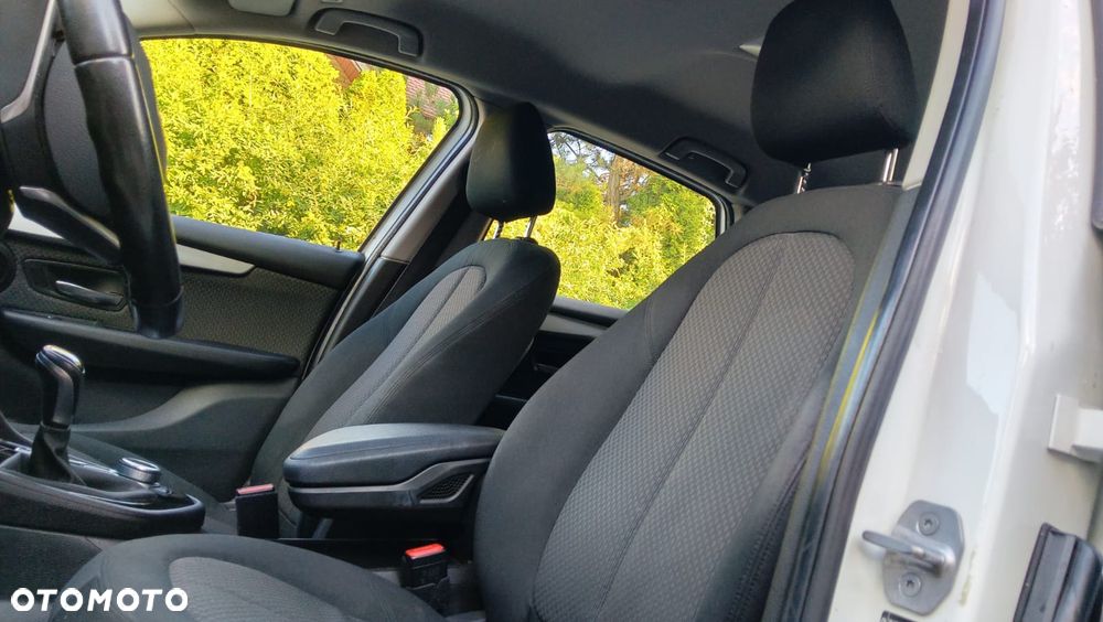 BMW Seria 2 218i Luxury Line - 12