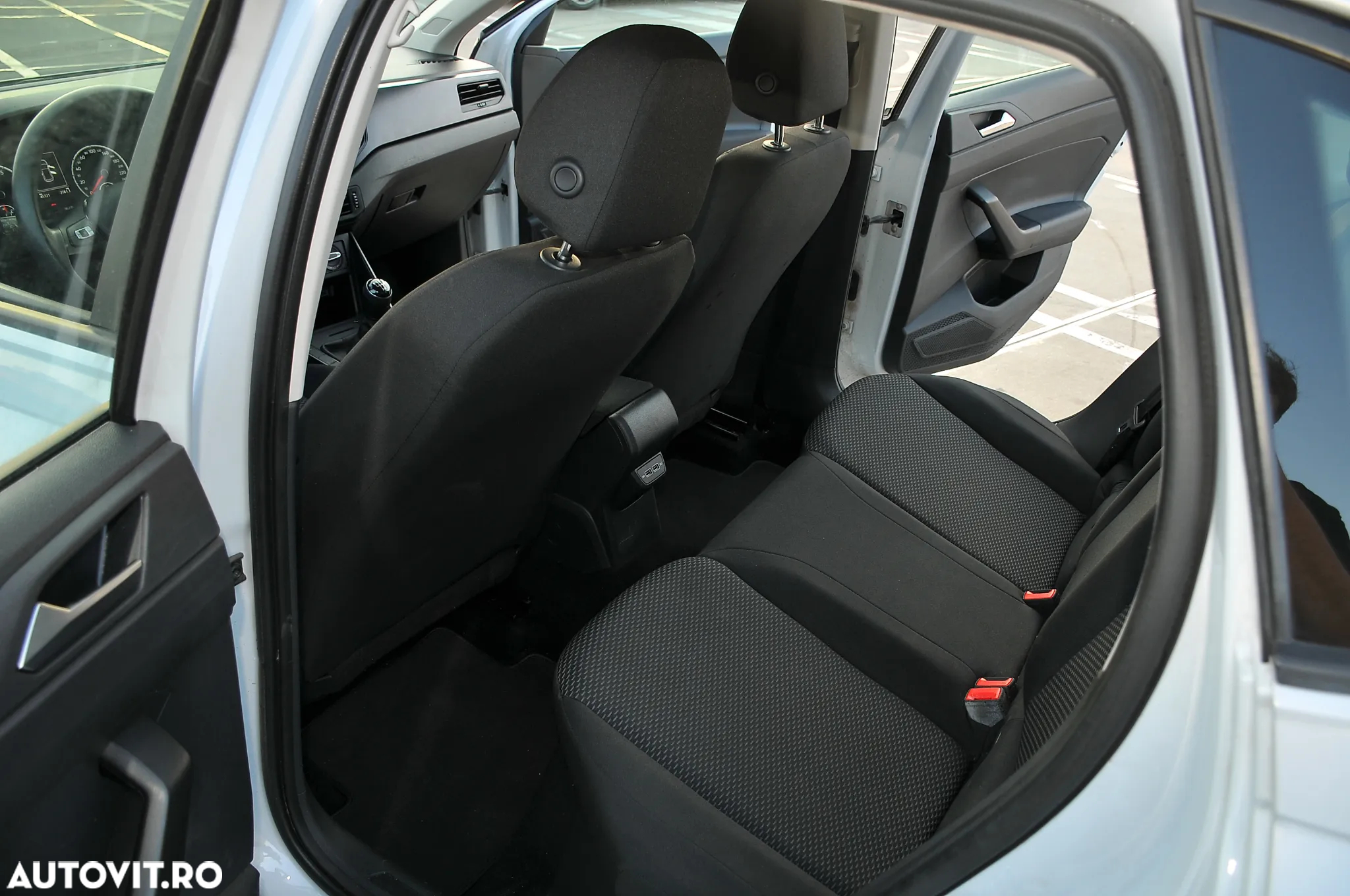 Volkswagen Polo 1.0 Comfortline - 5