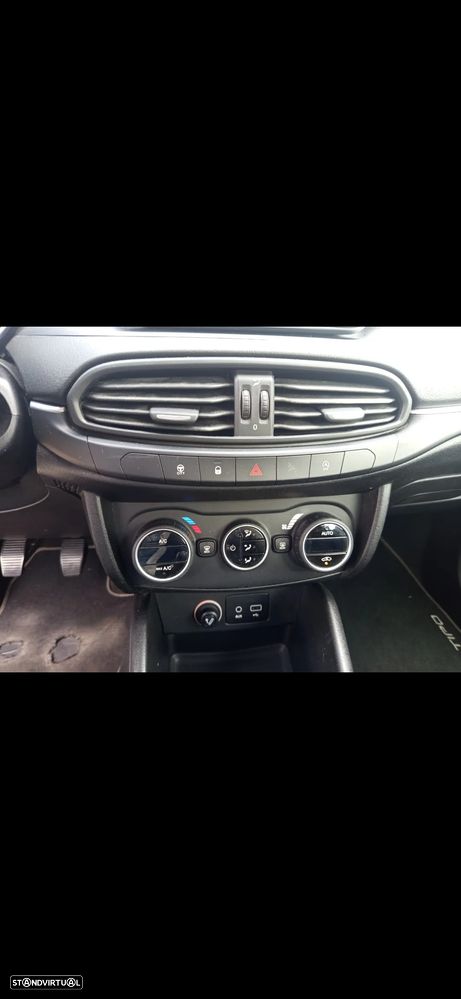 Fiat Tipo 1.3 M-Jet Lounge J17 - 13