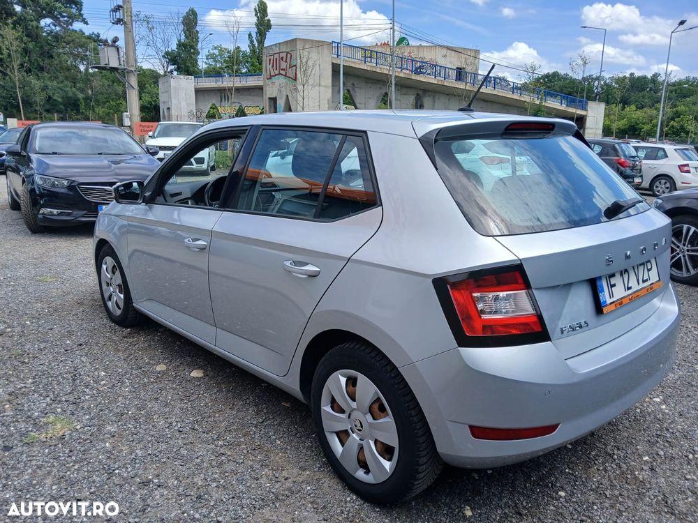 Skoda Fabia 1.0 TSI DSG Style - 5