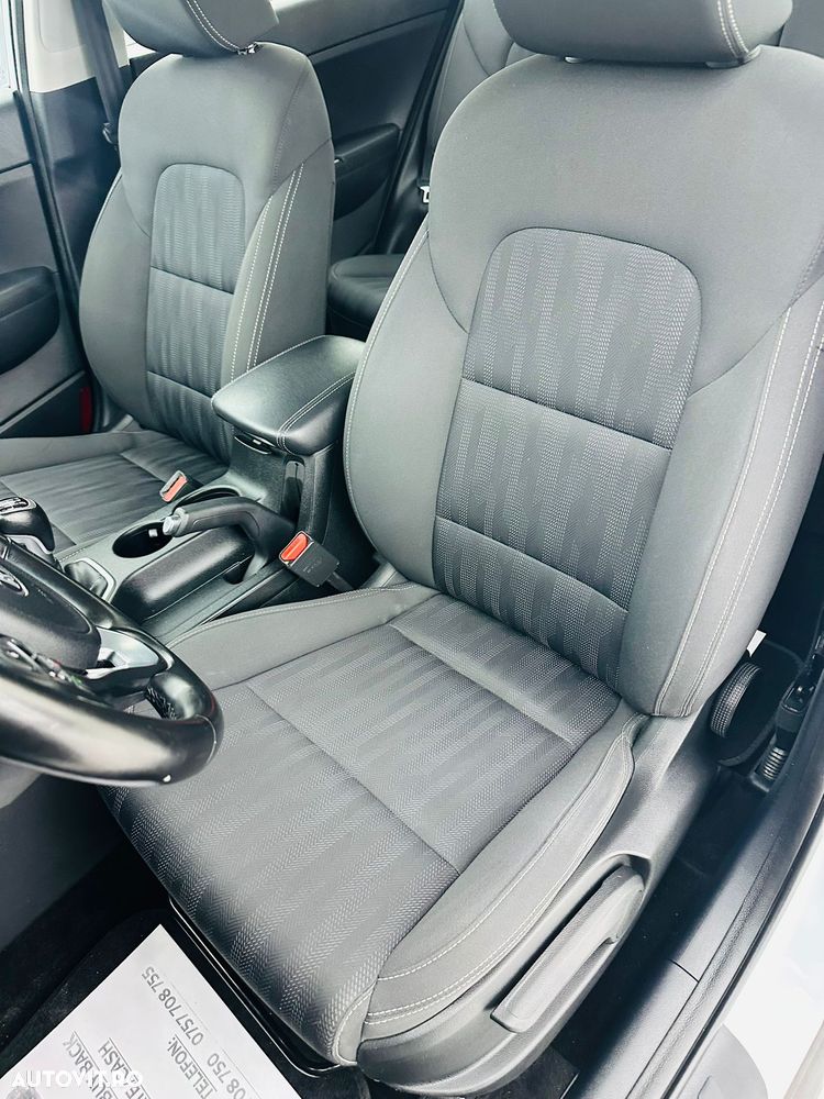 Kia Sportage 1.7 CRDI 2WD Attract - 15