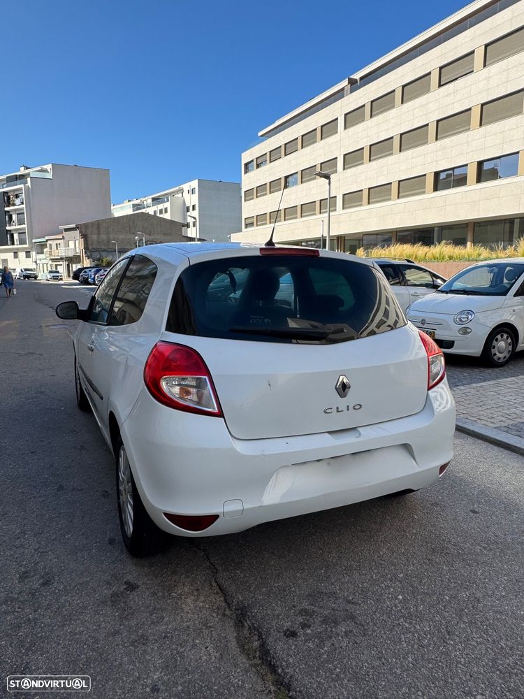 Renault Clio - 3