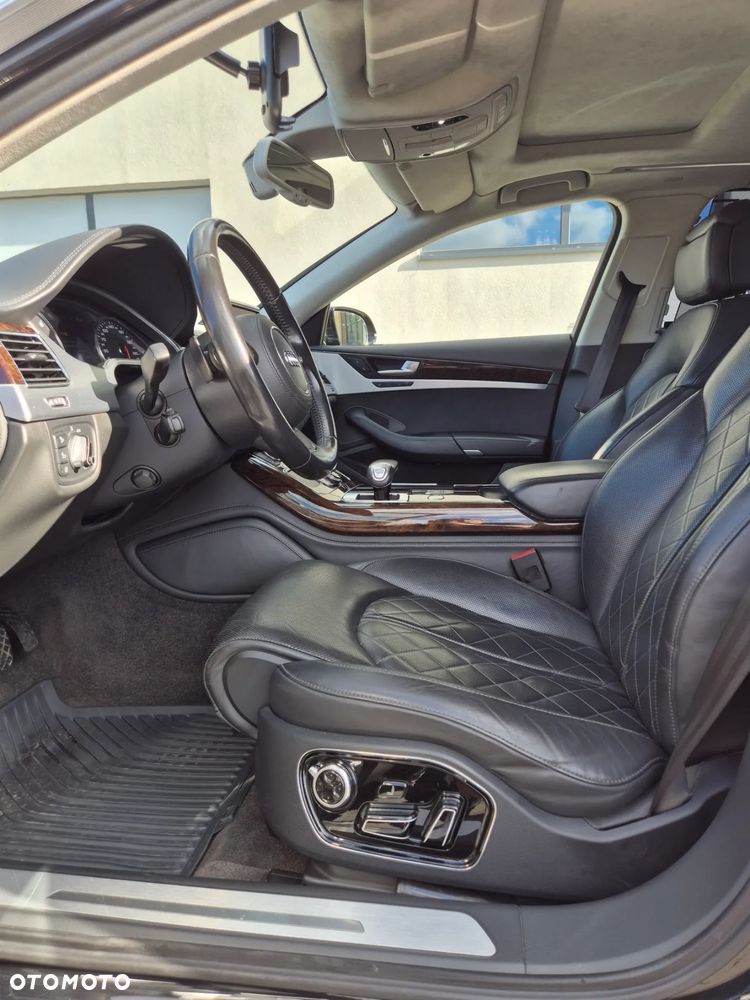 Audi A8 4.2 FSI quattro tiptronic - 17