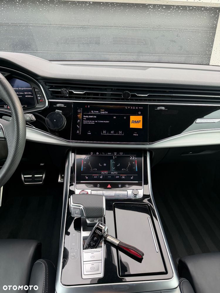 Audi SQ8 - 16