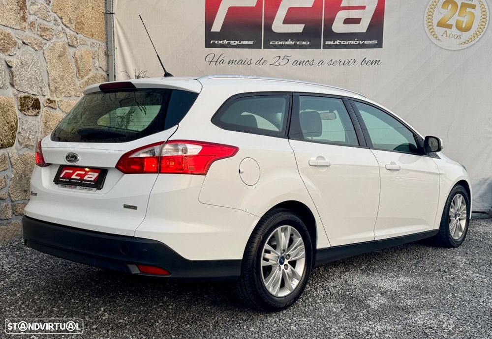 Ford Focus SW 1.6 TDCi Titanium - 7